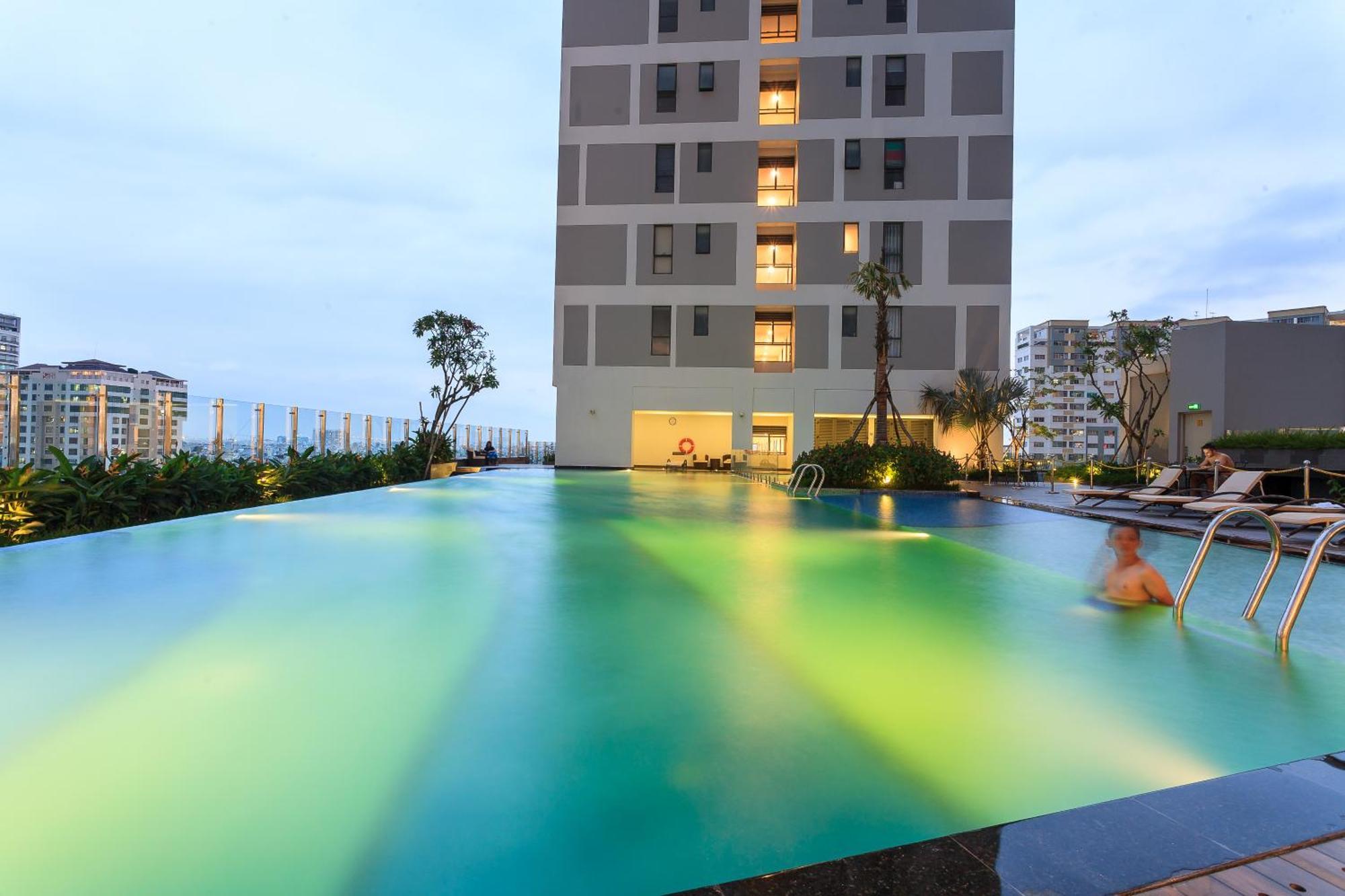 Saigon Banhada - Rivergate - Infinity Pool Хошимин Экстерьер фото