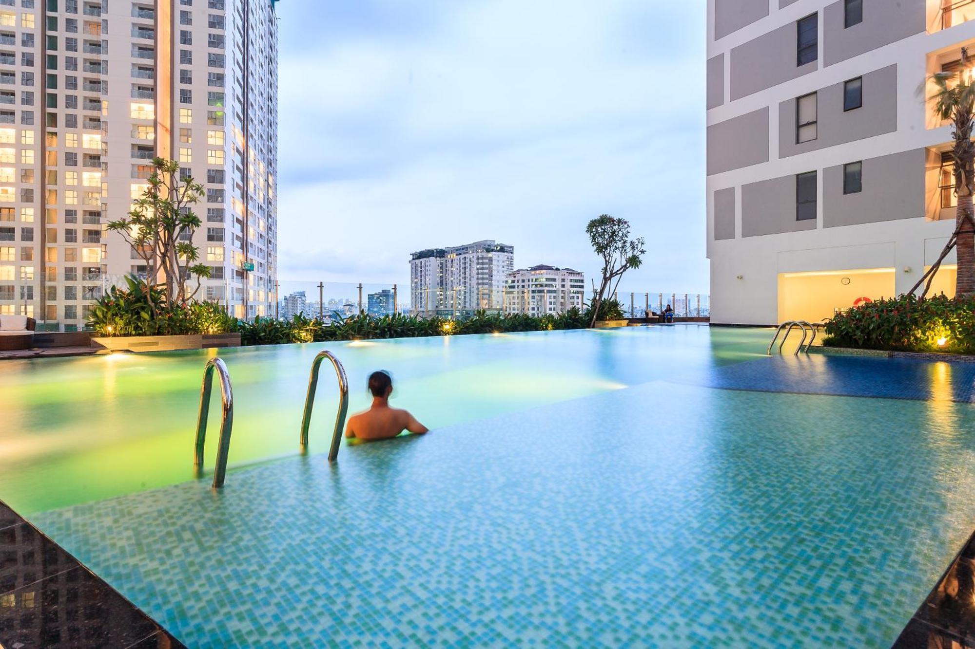 Saigon Banhada - Rivergate - Infinity Pool Хошимин Экстерьер фото
