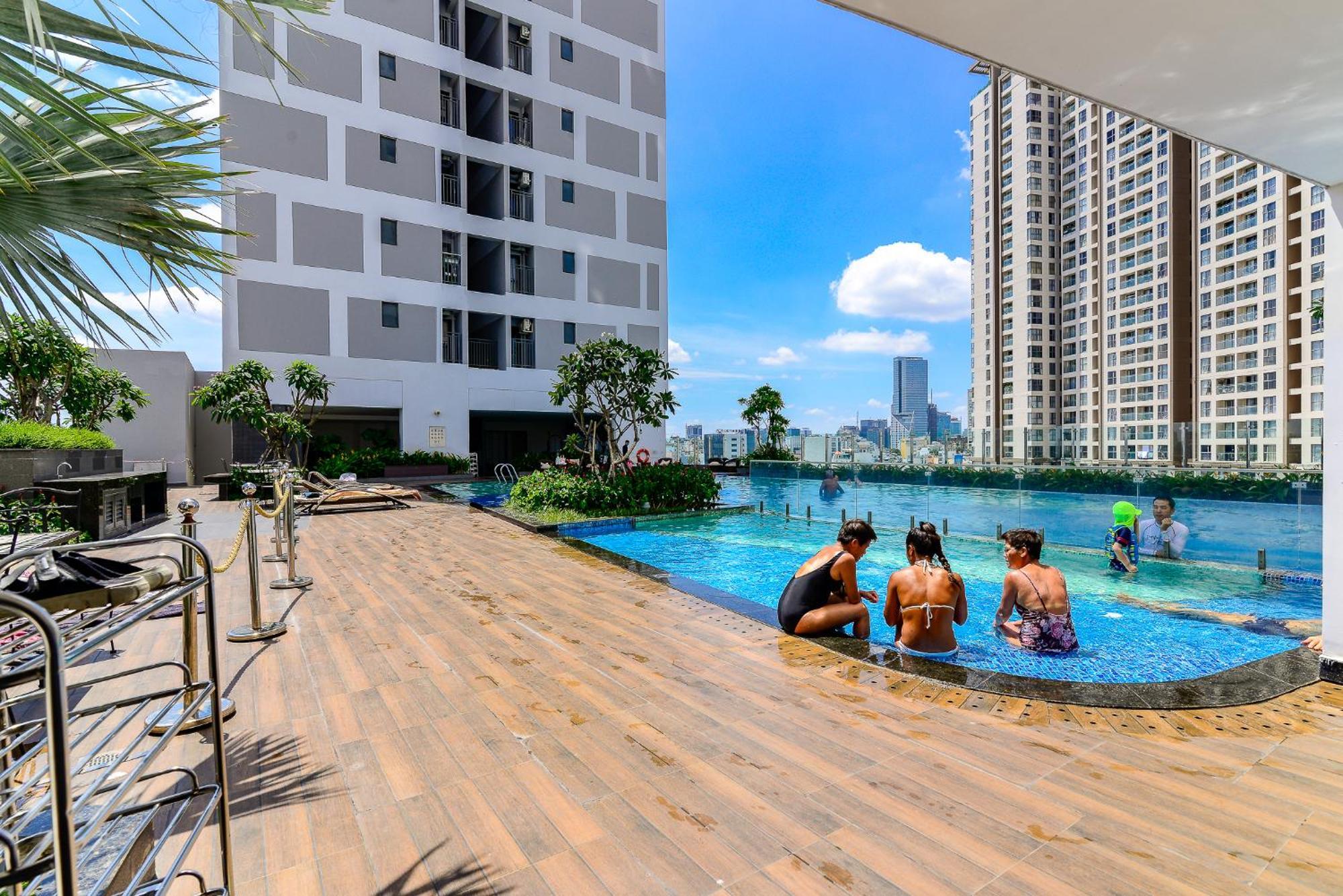 Saigon Banhada - Rivergate - Infinity Pool Хошимин Экстерьер фото